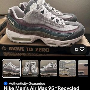 NIKE AIR MAX 95 RECYCLED COLOR SIZE 8.5 PRACTICALLY BRAND NEW